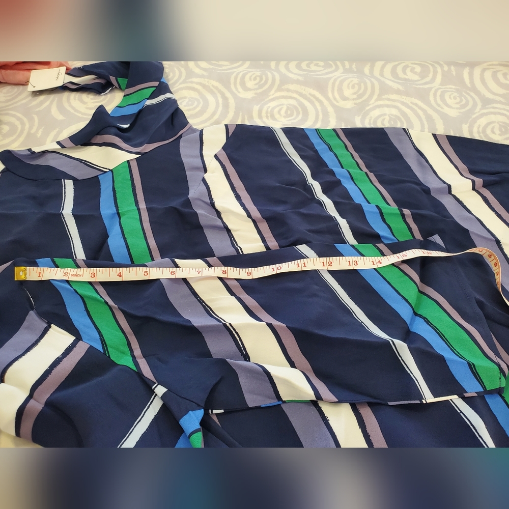 Dress - Picture 5 of 16